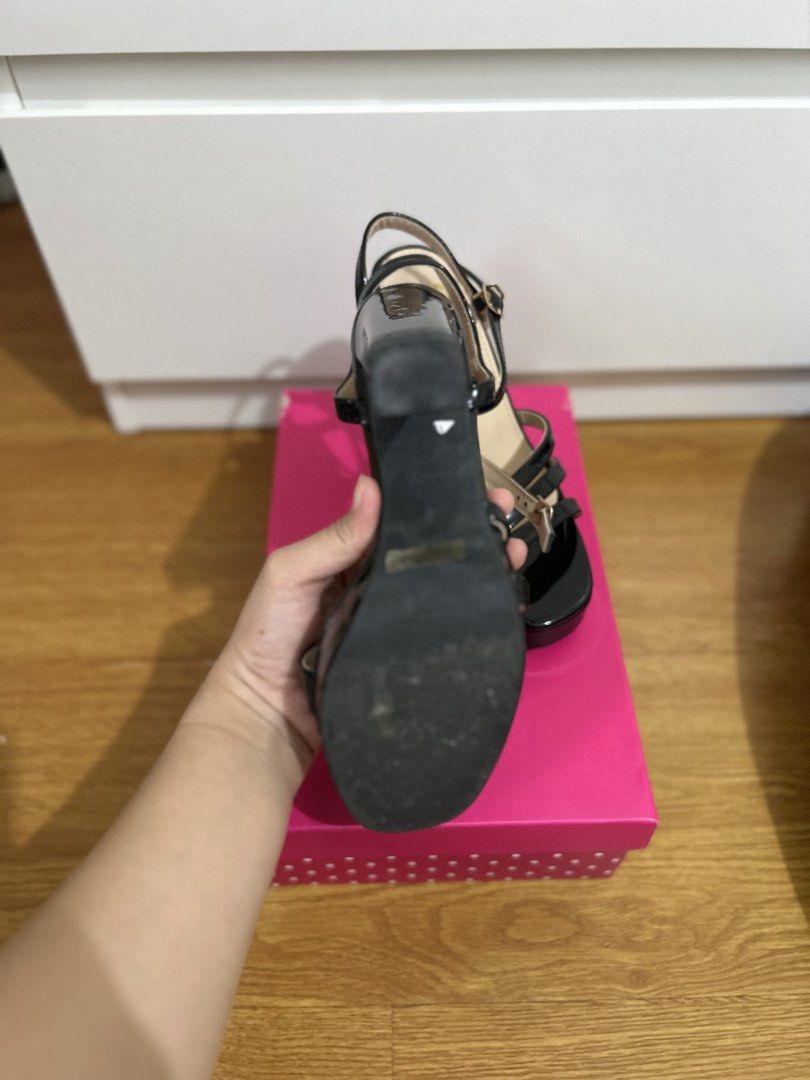 Black Patent Platform Strappy Heels (Category: Heels) located in Las Pinas. Submitted by libintingbianca (Listing ID 1462950012, Image 3). Description: - Black patent platform heels - Ankle strap for secure fit - Strappy design across the front - Chunky block heel for comfort and style - Includes original Sofab box - Versatile for dressing up any outfit.