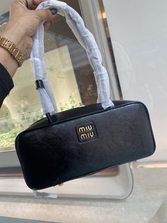 （分類：）位於 。 由 bellabelle0211 提交（商品編號 1463039053，圖片 1）。簡介： 。