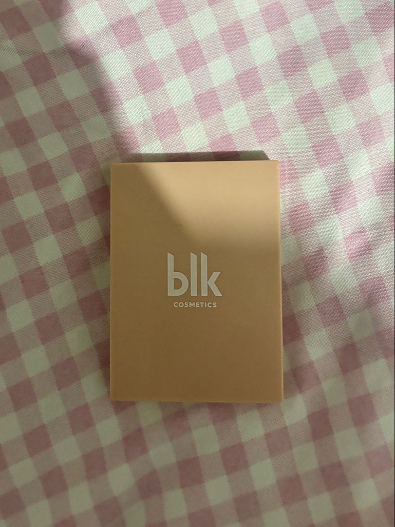blk dual pallet (Category: Makeup) located in Manila. Submitted by iyahpreloved_ (Listing ID 1463010888, Image 3). Description: used! konti lang nabawas peach cloud nego pa! .