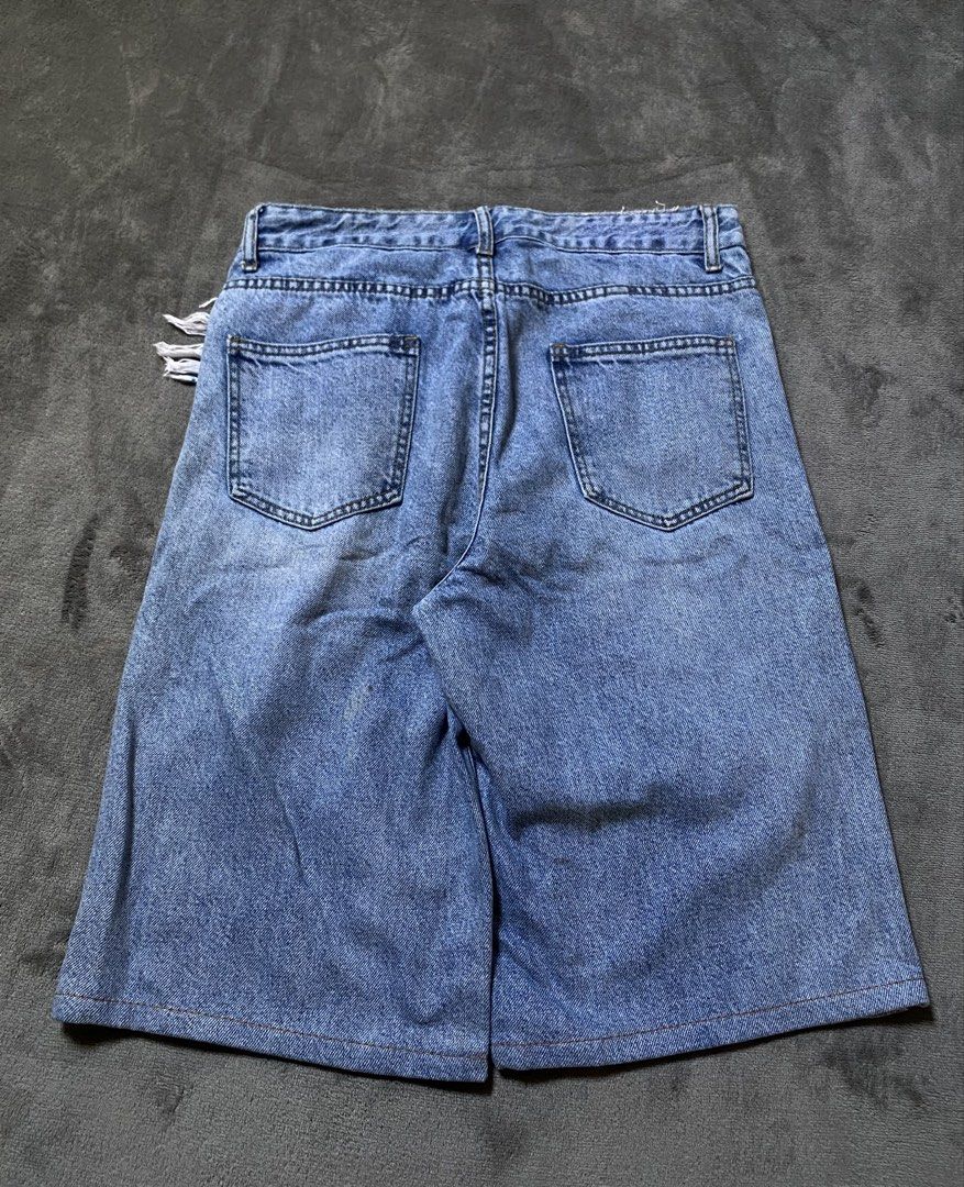 BLUE DENIM WASH JORTS (Category: Shorts) located in Catarman. Submitted by value.fits (Listing ID 1462976231, Image 3). Description: Size:32x24.