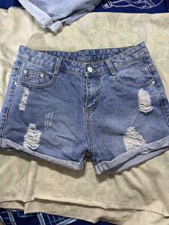 (Category: ) located in . Submitted by ryzsxc (Listing ID 1463050256, Image 1). Description: .