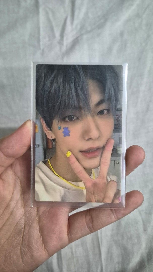 Blue Hour 'R' Soobin PC (Blue Hair Soobin) (Category: K-Wave Merchandise) located in Caloocan City. Submitted by dawna (Listing ID 1463058474, Image 1). Description: - Blue Hour Soobin Pc - Card is protected in a sleeve since it was opened - Ideal addition to any TXT fan's collection can receive payment through Maribank or Maya or Gcash Delivery can be Lalamove or Move it Delivery or Grab Delivery or LBC. SF will be shouldered by buyer.