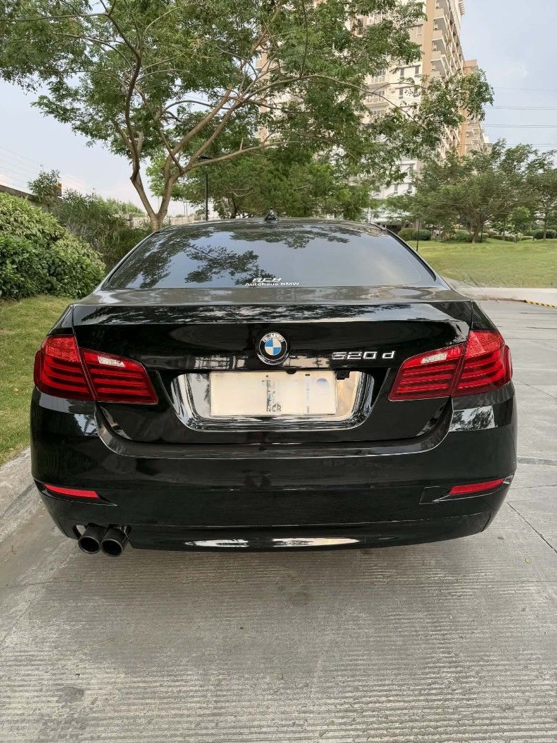 BMW 520D Diesel Auto (Category: Used Cars) located in Pasig City. Submitted by 00shan00 (Listing ID 1462911450, Image 2). Description: 2015 BMW 520D Diesel Odo: 47,000+ km PPF (Full-body paint protection film) Upgraded to electric tailgate Xenon HID headlights Interior ambient lighting installed Upgraded to touchscreen display with CarPlay support Installed front and rear HD dash cameras Added custom high-end floor mats License plate ends with 8 