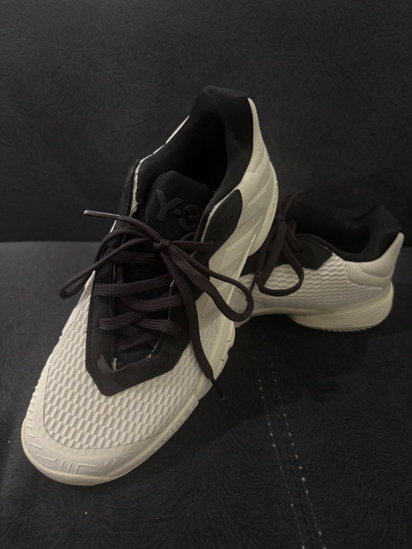 BNWT Adidas x Y3 Barricade (4US) (Category: Sneakers) located in Quezon City. Submitted by raket_garage (Listing ID 1462916557, Image 2). Description: - Authentic, store-bought in the US - Junior size 4 US on tag but fits 6 womens - Brand new with tags, no box - Great tennis shoes used by Pros, also best for pickleball - SRP: 300USD *don’t ask me to measure. *buyer pays for shipping fee..