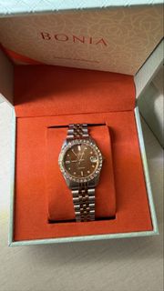 (Category: ) located in . Submitted by bbuyandsellpreloved (Listing ID 1462997790, Image 1). Description: .