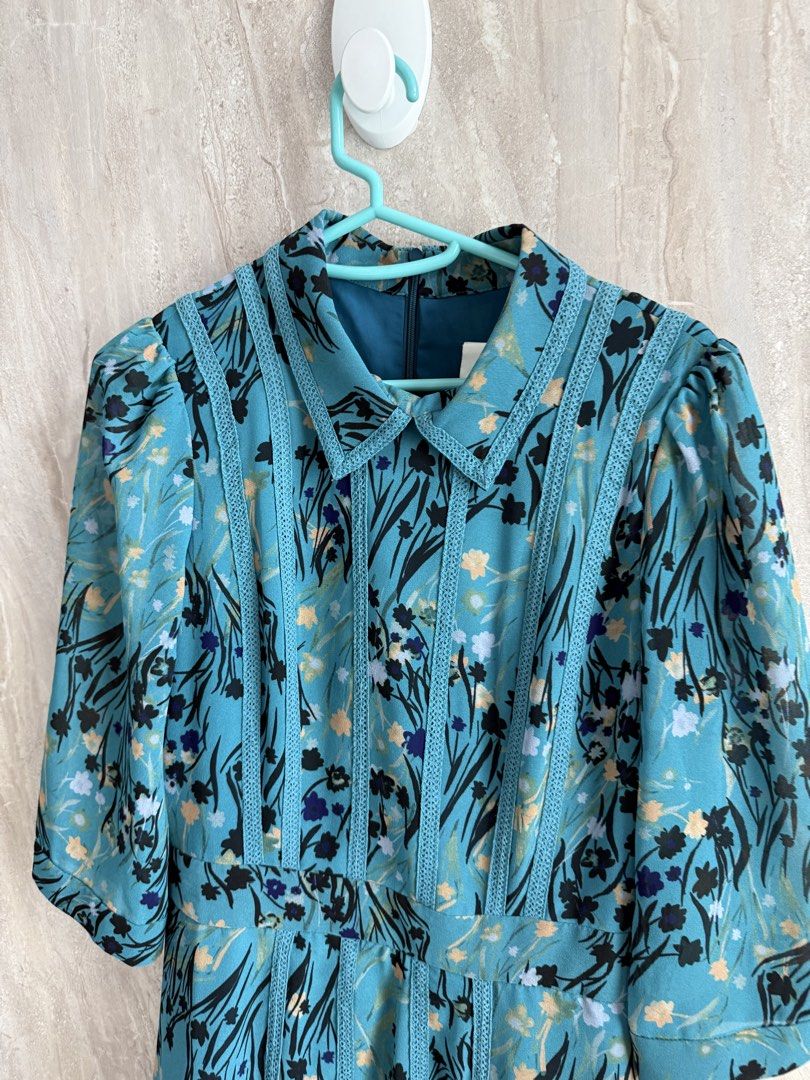 Bora Aksu silk work dress 36 size / xs （分類：連身裙）位於 Hong Kong。 由 sellaroundworld 提交（商品編號 1462925596，圖片 3）。簡介： Should 35cm waist 35 Silk and machine washable For 160 xs size 。