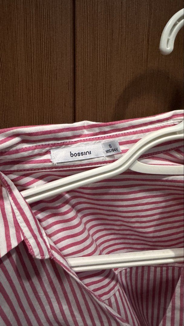 Bossini 3/4 Sleeves (Category: Others Tops) located in Caloocan City. Submitted by zmn888 (Listing ID 1462996122, Image 3). Description: RFS: Decluttering .