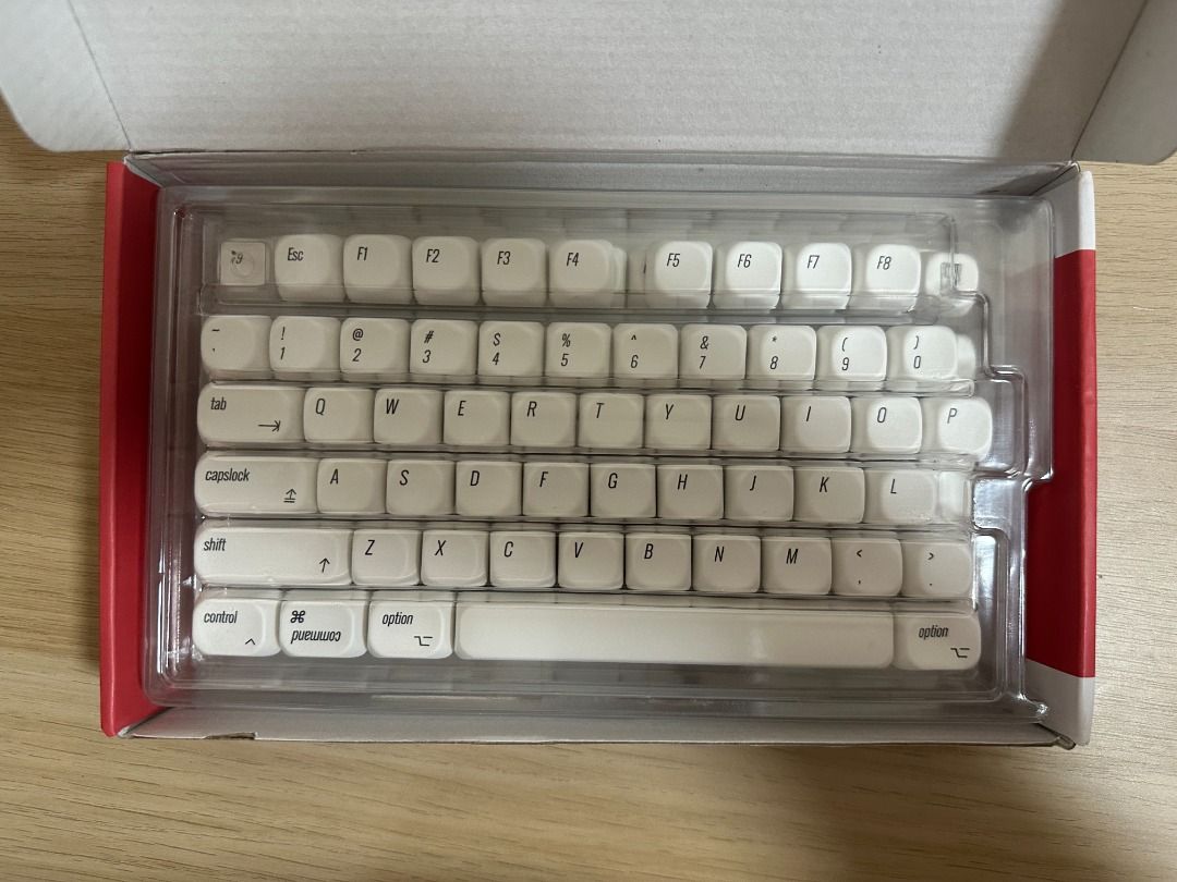 Retro Apple / Mac Style PBT Keycaps (KOA Profile) (Category: Computer Keyboard) located in Mandaluyong City. Submitted by achrovisual (Listing ID 1462917739, Image 3). Description: Selling a brand new, unused Apple-style retro keycap set. Perfect for Mac/Apple aesthetics with a rounded, comfortable KOA profile (similar to MOA). Key Features: • Premium PBT material with dye-sublimated legends • KOA profile (smooth rounded surface for comfortable t