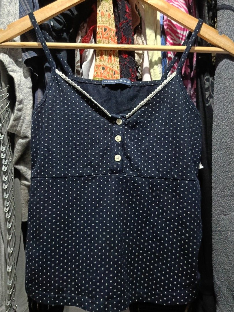 Brandy Melville baby doll top (Category: Sleeveless) located in Binangonan. Submitted by uhwhynot (Listing ID 1462983108, Image 1). Description: .