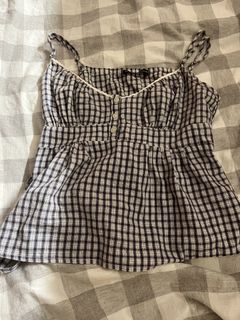 (Category: ) located in . Submitted by bigclosettt (Listing ID 1463056634, Image 1). Description: .