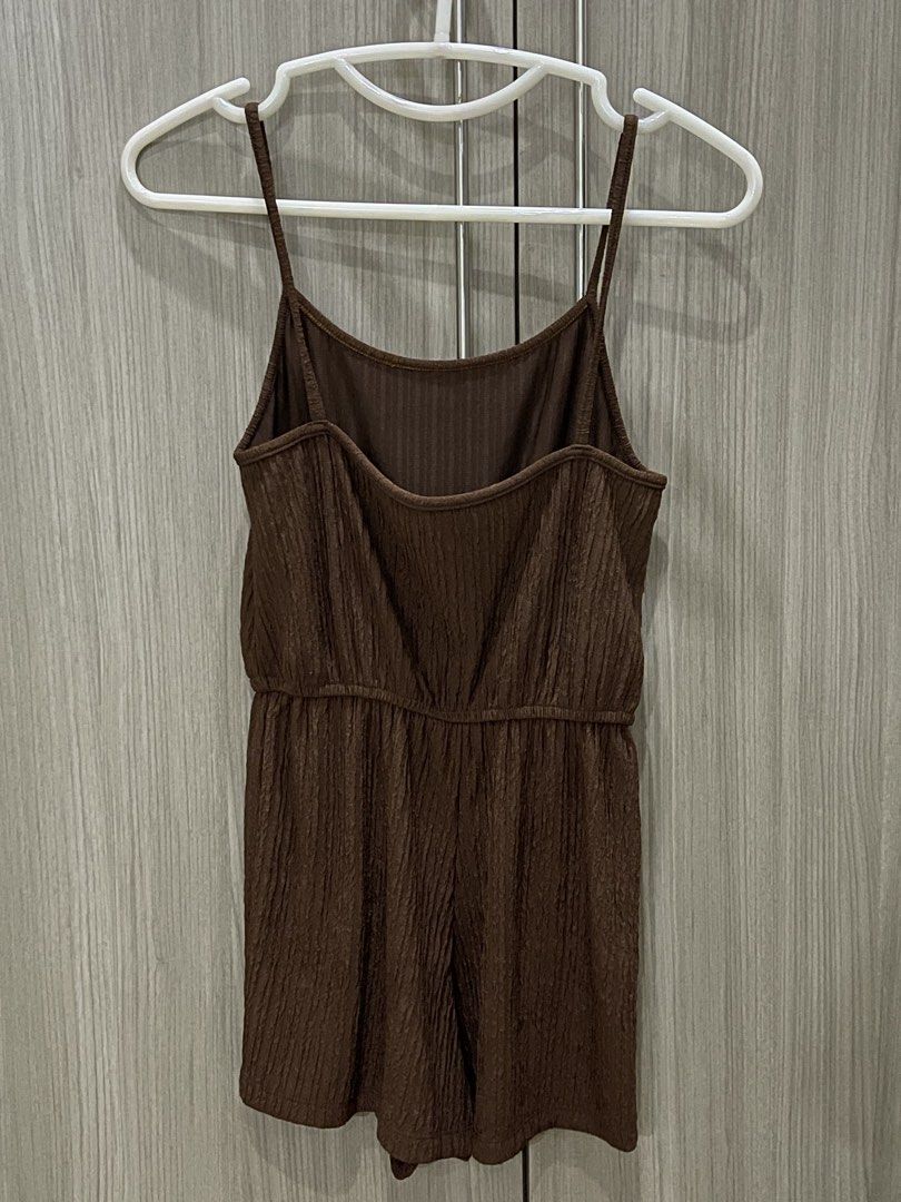 Brown Romper (Category: Rompers) located in Manila. Submitted by shiezzels (Listing ID 1463074196, Image 3). Description: Stretchy fabric Best fit small to medium.