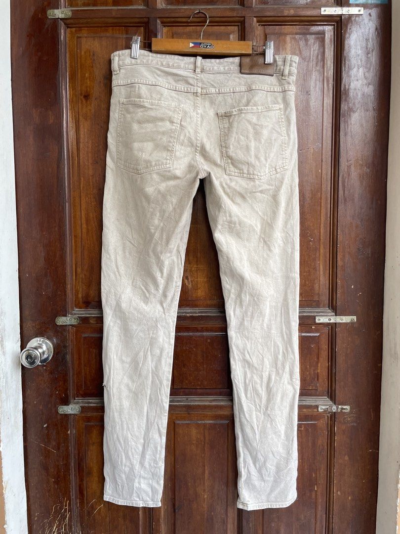 BRUNELLO CUCINELLI PANTS (Category: Jeans) located in Dumaguete. Submitted by Jazpherto (Listing ID 1463057496, Image 2). Description: BRUNELLO CUCINELLI PANTS‼️‼️ 34 waist. 41.5 length leg opening 6.5 *skinny fit condition 9/10 * signs of usage * may butas sa crotch, left leg * BAWAL SA MASELAN * CHECK PICS FOR MORE DETAILS 750+85 shipping fee or offer your best price.