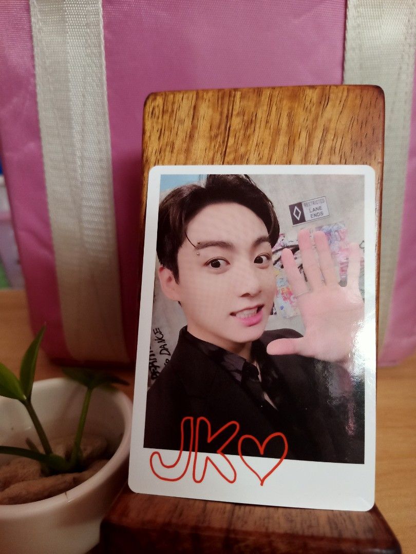 BTS JK Ramdon Pc's (Category: K-Wave Merchandise) located in Muntinlupa City. Submitted by yannaafan (Listing ID 1463001899, Image 3). Description: Official Mint Price Range - P150 to P550 Mop: gcash/maribank Mod: lbc.