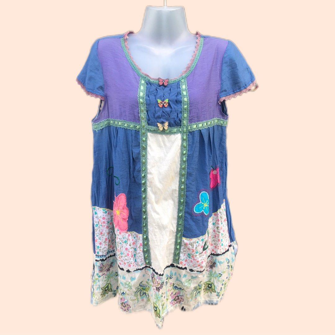 Bundle 7 pcs (mix items) (Category: Dresses) located in Manila. Submitted by strawberrieaudr3y (Listing ID 1463023164, Image 3). Description: Bundle 500 pesos 150 if each Mix sizes.