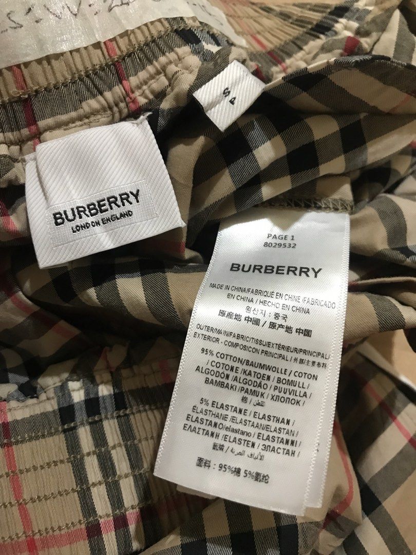 Burberry Nova Check Boxer Shorts (Category: Luxury Apparel) located in Rizal. Submitted by drthriftone (Listing ID 1462982346, Image 2). Description: - Iconic Burberry Nova Check pattern - Comfortable elastic waistband - White side stripe detail - Material: 95% Cotton, 5% Elastane - Size: S (160/88A) - Ideal for lounging and everyday wear.
