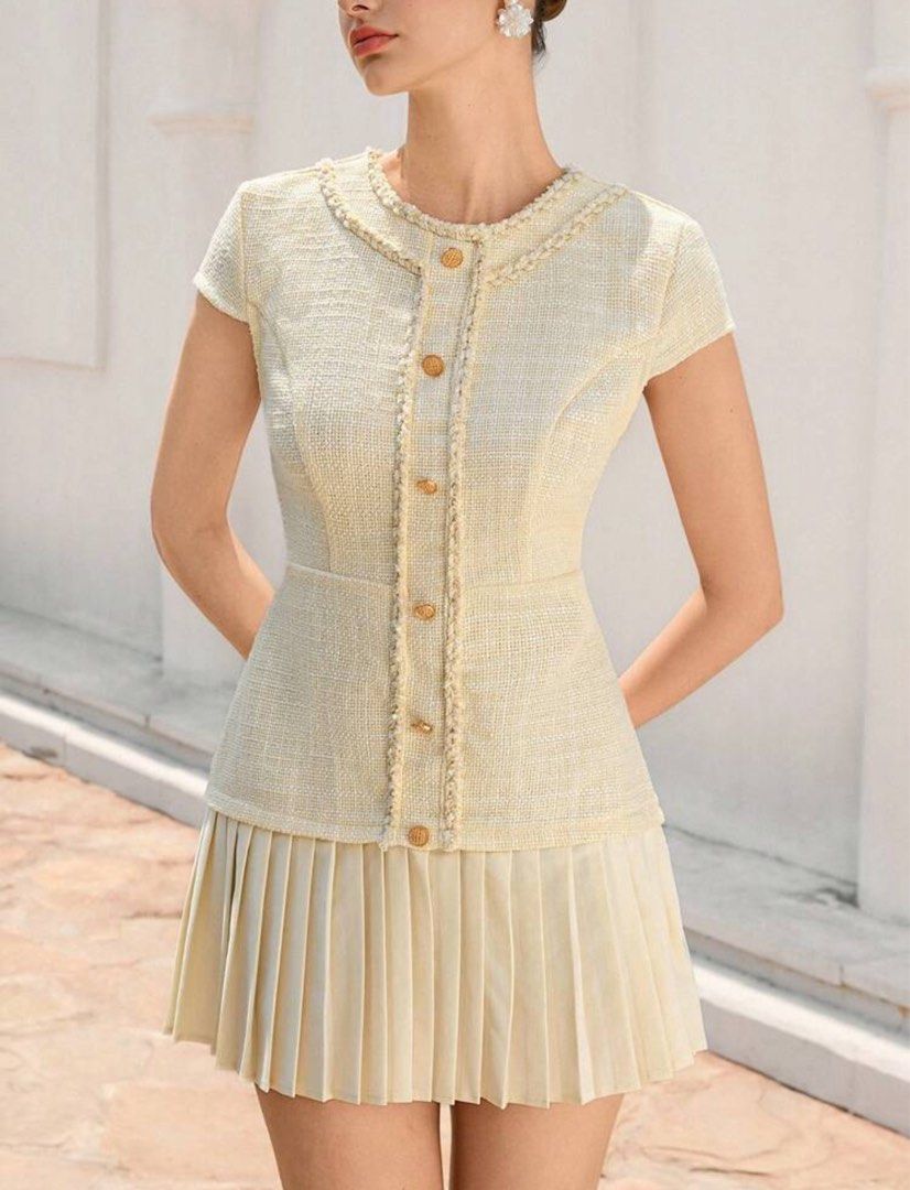 Buttondown A Dress (Category: Dresses) located in Pasig City. Submitted by lai028 (Listing ID 1462896345, Image 2). Description: used once for an event. Super nice quality. Can send actual pic if you want..