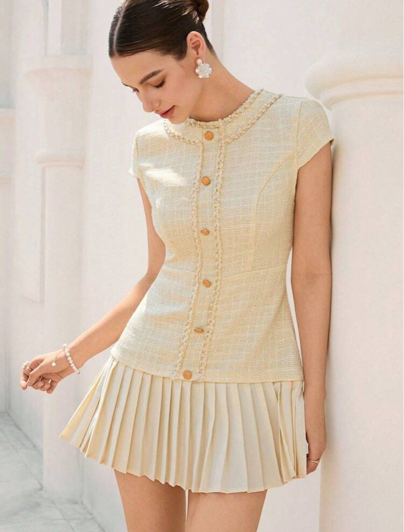 Buttondown A Dress (Category: Dresses) located in Pasig City. Submitted by lai028 (Listing ID 1462896345, Image 1). Description: used once for an event. Super nice quality. Can send actual pic if you want..
