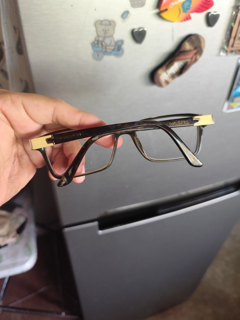 BVLGARI Frame (Category: Sunglasses & Eyewear) located in Cebu City. Submitted by icoolectnsellect (Listing ID 1463062828, Image 3). Description: Issue: Minor scratch, Dirt and RX lens at medyo naka bukaka. Bought at Garage Sale. Authenticity not Guaranteed, di ko alam if legit or Fake. Buy @ your own Risk. All EyeGlasses or Sun Glasses ay may Grado or Prescription Glasses. Please be careful para di masira mata nyo, you can change the lens and fr