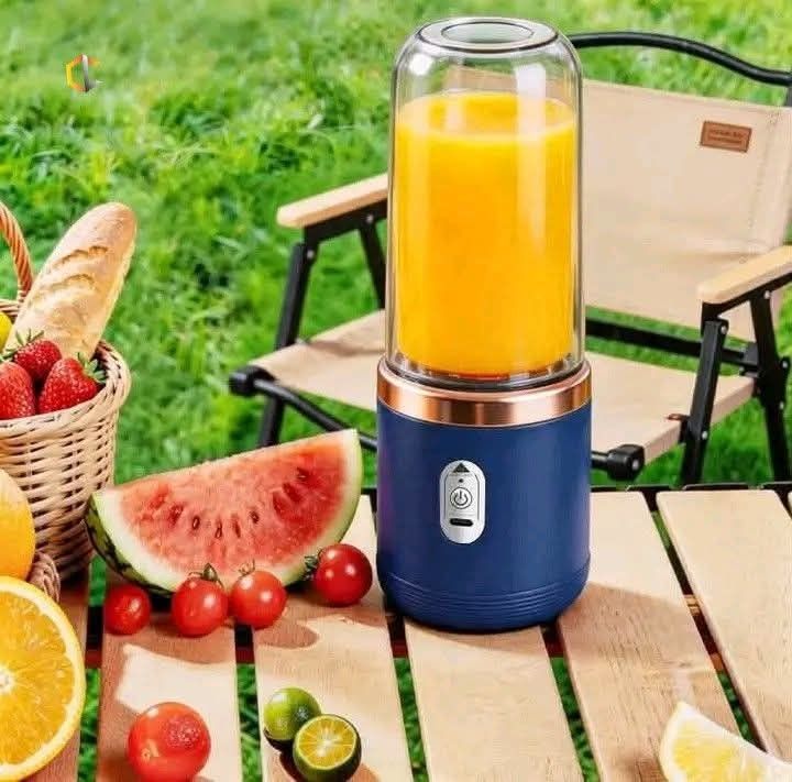 C PORTABLE JUICER 📌 SIZE ：400 ML (Category: Juicers, Blenders & Grinders) located in Manila. Submitted by dolorchris69891 (Listing ID 1463026544, Image 3). Description: PORTABLE JUICER 📌 SIZE ：400 ML 📌 BLUE & PINK ☑️ NEW ARRIVAL.
