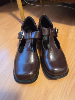 (Category: ) located in . Submitted by tata_sells (Listing ID 1462997128, Image 1). Description: .