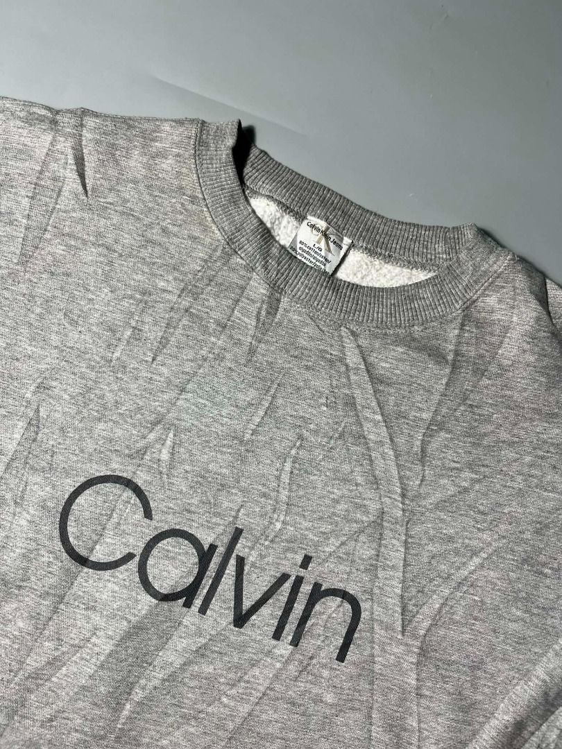 CALVIN KLIEN (Category: Coats, Jackets and Outerwear) located in General Santos City (Dadiangas). Submitted by arjay_genita (Listing ID 1462885326, Image 3). Description: Calvin Klein ‼️Size XL (24/27) ‼️Excellent condition ‼️Color rate 9.5./10 ‼️No issue.