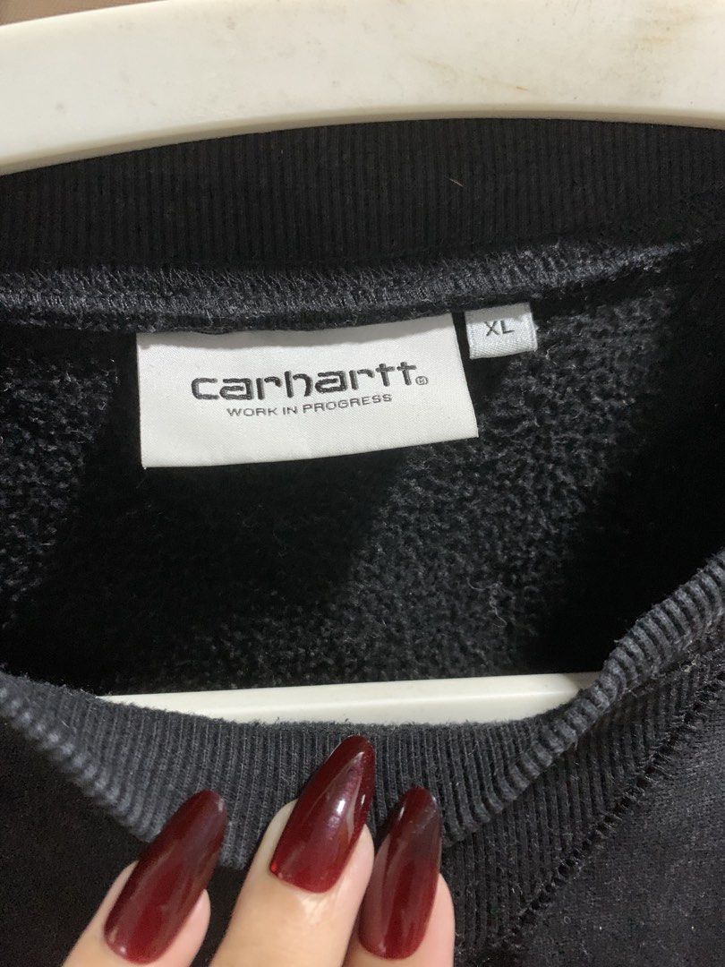 Carhartt WIP american script sweatshirt (Category: Coats, Jackets and Outerwear) located in Manila. Submitted by mkp.100825 (Listing ID 1462905596, Image 3). Description: Like new condition Excellent quality with complete tags 10/10 color rate.