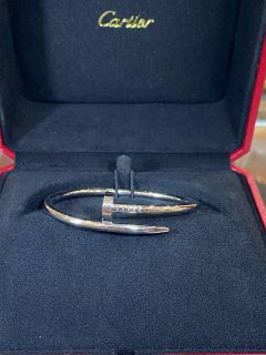 (Category: ) located in . Submitted by byluxuryjewelry (Listing ID 1463017652, Image 1). Description: .