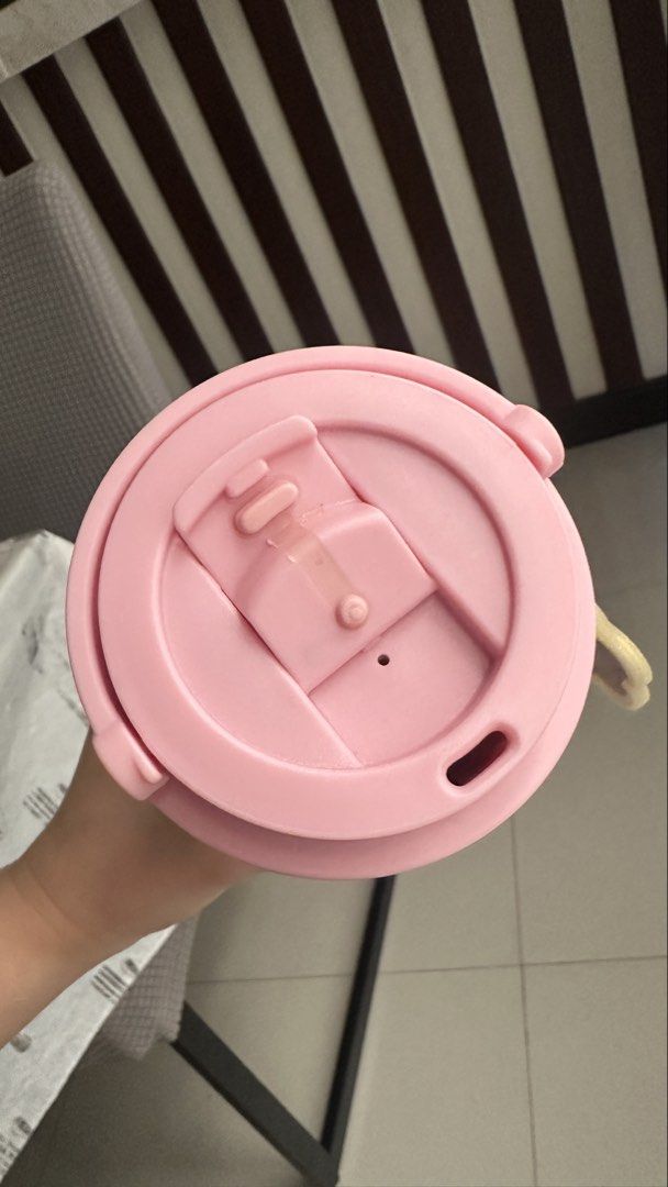 CBTL Sakura Tumbler (Category: Water Bottles & Tumblers) located in Las Pinas. Submitted by yana.n (Listing ID 1462948600, Image 2). Description: - Bought from CBTL Singapore - Includes pink lid and cute flower charm - Perfect for daily coffee or tea minor flaw: scratched paint at the top part (lid portion) of the tumbler • can do sdd within metro manila • shipping fee to be shouldered by the buyer • MOP accepted: Gcash, bank transfer, gotyme, ma