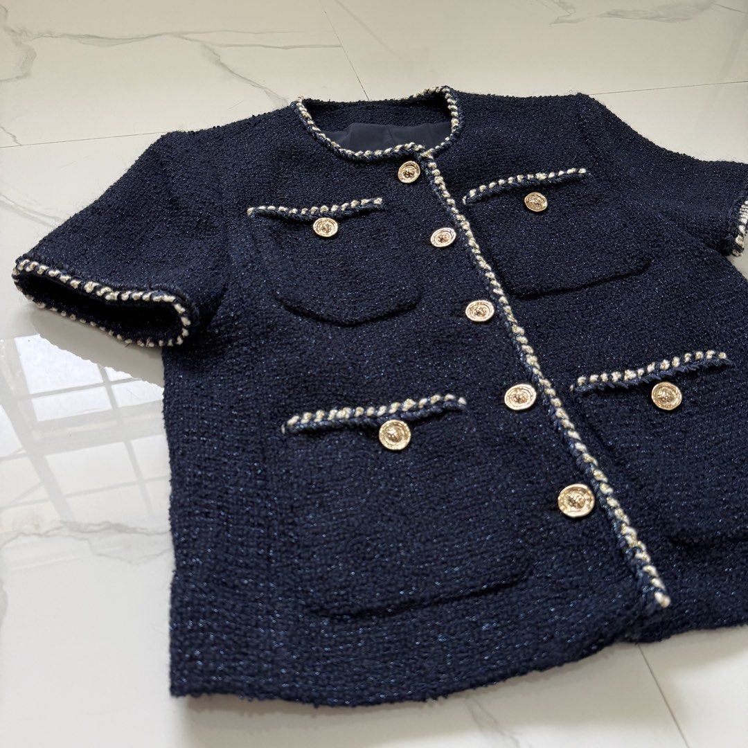 CC Tweed Top (Category: Blouses) located in Santo Tomas. Submitted by the580closet (Listing ID 1462982830, Image 2). Description: - Size : Small 17 inches - chest 21 inches - length .