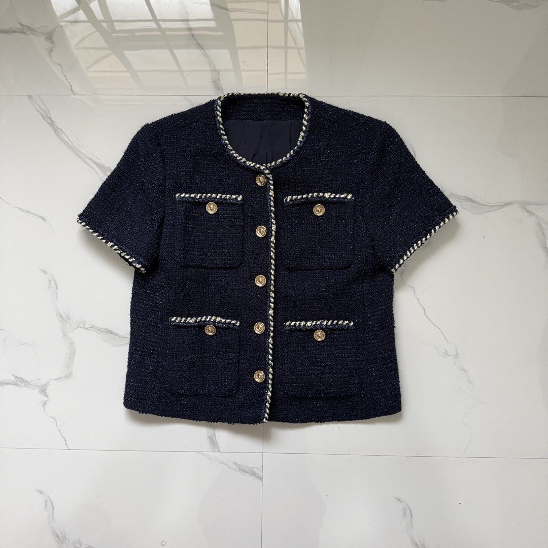 CC Tweed Top (Category: Blouses) located in Santo Tomas. Submitted by the580closet (Listing ID 1462982830, Image 1). Description: - Size : Small 17 inches - chest 21 inches - length .