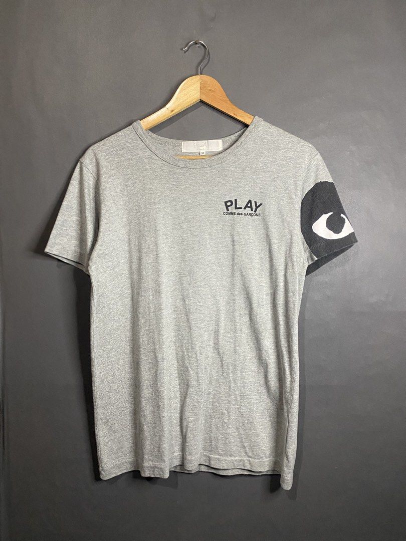 Cdg play (Category: Activewear) located in Roxas, Mindoro Oriental. Submitted by akfinds (Listing ID 1463009045, Image 1). Description: .