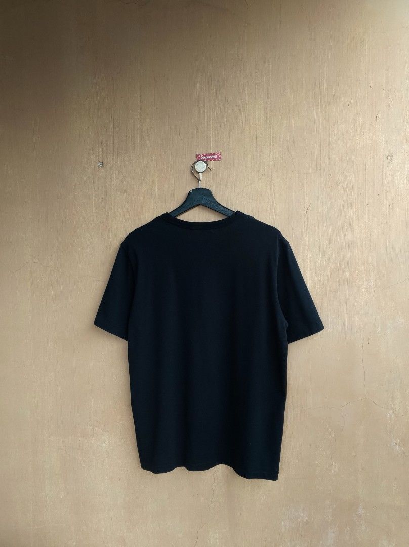 Cdg Play T shirt (Category: Shirts) located in Lipa City. Submitted by MEECHYTWO2TWO (Listing ID 1463109163, Image 2). Description: •CDG PLAY WOMEN'S SHIRT - Size: Large / Best fit M-L - Width: 20 / Length: 26 - Location: Lipa City, Batangas - Excellent condition - Color rate: 10/10 - Additional sf +75 - Mop: GCASH/NO COD - Payment first tomorrow will be shipped.