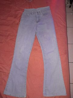 (Kategori: ) berada di . Dikirim oleh rosesdramaticrockstar (ID iklan 1462926061, Gambar 1). Deskripsi: .
