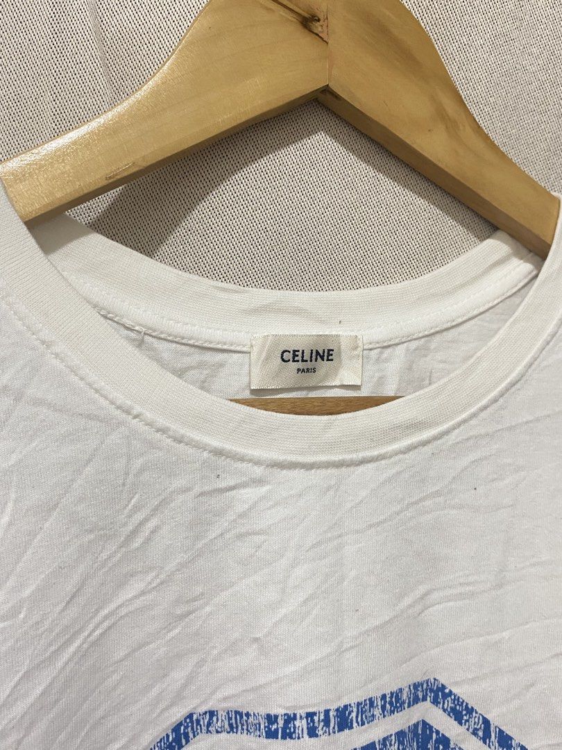Celine (Category: Luxury Apparel) located in Davao. Submitted by sellsell2002 (Listing ID 1463026014, Image 3). Description: Excellent condition No flaws 19.5x27.