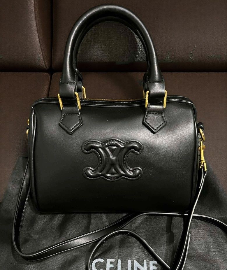 Celine Small Boston (Category: Shoulder Bags) located in Quezon City. Submitted by luxxechic (Listing ID 1462999399, Image 1). Description: coded with sling pure leather with dust bag good as new no issue actual photo posted japan preloved mop: gcash.