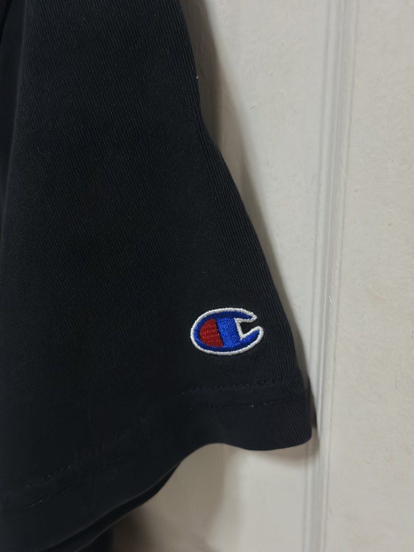 Champion Black T-Shirt Medium (Category: Tshirts & Polo Shirts ) located in Dasmarinas. Submitted by maarryyaannnn (Listing ID 1462898897, Image 2). Description: - Classic black Champion t-shirt - Embroidered Champion logo on sleeve - Large embroidered logo graphic on back - Comfortable and versatile - Perfect for everyday wear MOP: bank transfer .