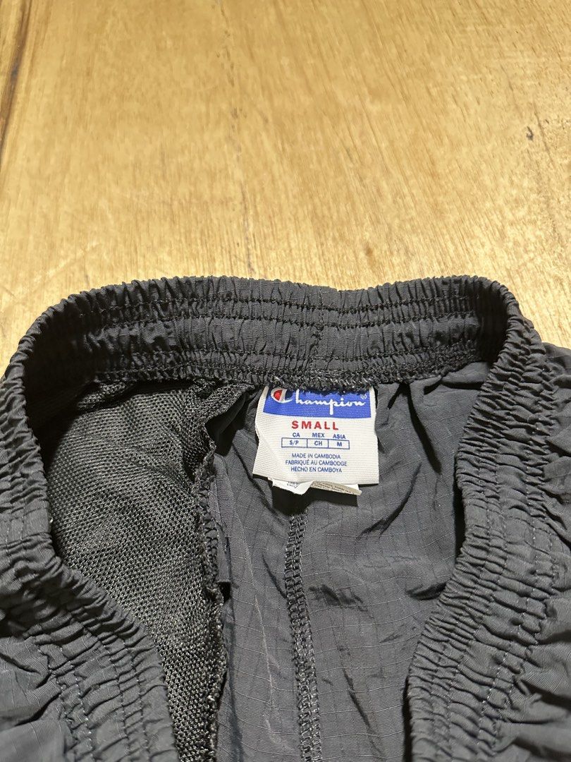 Champion Nylon Shorts (Category: Shorts) located in Bacolod City. Submitted by dannnsoy (Listing ID 1462913775, Image 3). Description: Champion Nylon Shorts •Dimension: 25”-28” x 16” •In very good to excellent condition •Price: 599 only 📍Note: Color may vary to due lighting and camera resolution. .