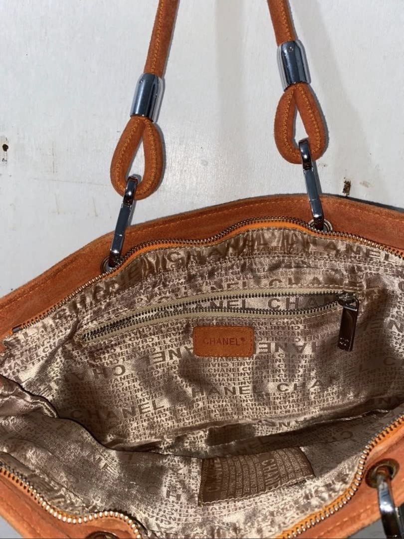 chanel (Category: Beach Bags) located in Matanog. Submitted by jcamill3 (Listing ID 1463026802, Image 3). Description: .