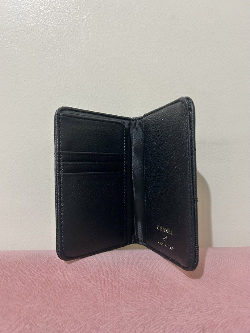 Chanel GWP Passport Holder (Category: Wallets & Card holders) located in Taguig. Submitted by janelly_ace (Listing ID 1462934604, Image 3). Description: - Chanel VIP Gift - This is a GWP please manage your expectations. - No inclusions, AGAIN, since this is a GWP. Do your own research. - Can give you a Chanel paper bag for free Actual photos posted already‼️ Front, rear, inner fold, inner side .