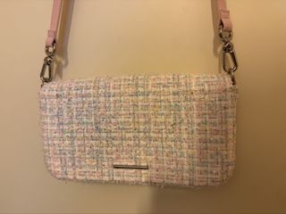 （分類：）位於 。 由 snowabcde 提交（商品編號 1463014596，圖片 1）。簡介： 。