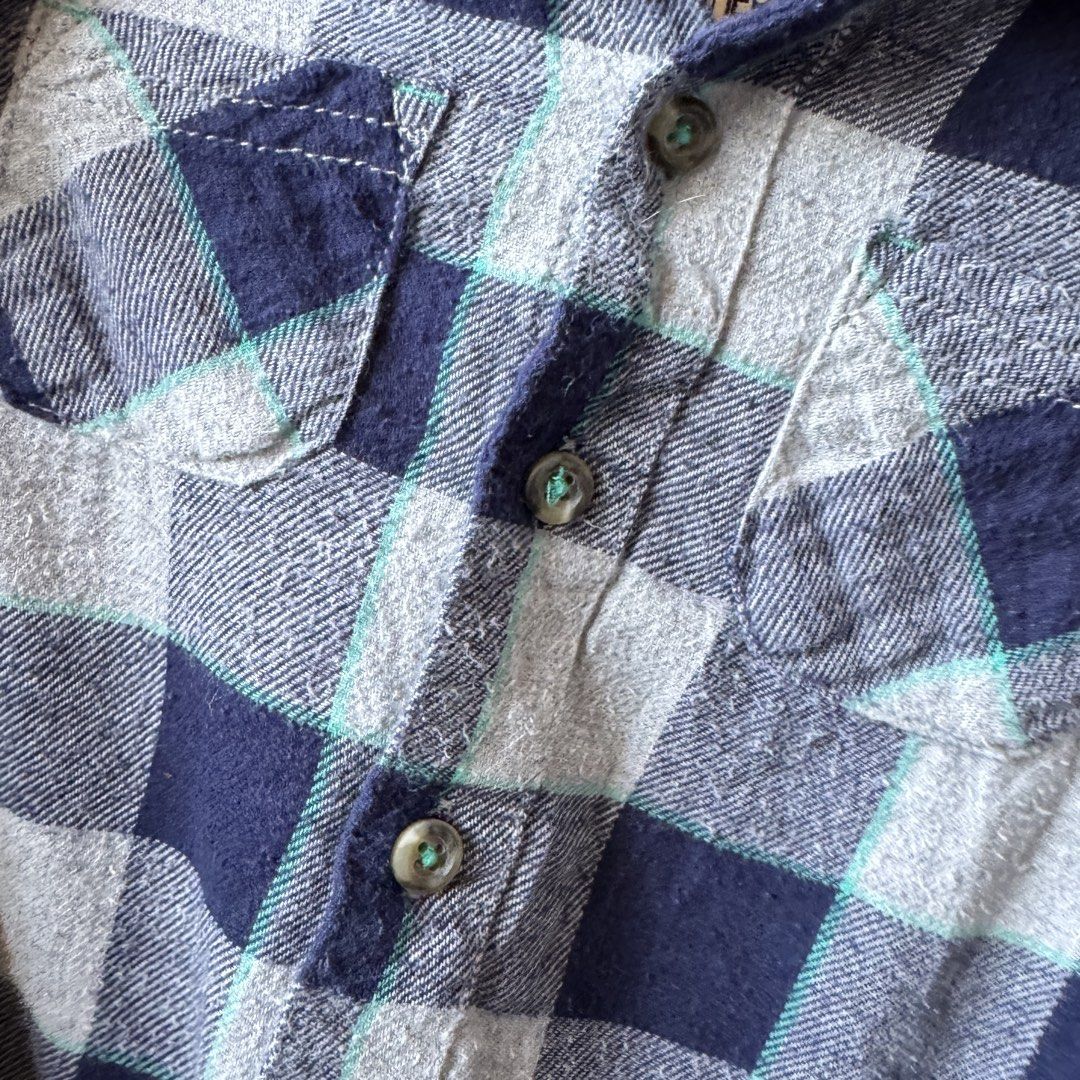 cherokee baby plaid polo (Category: Babies & Kids Fashion) located in Baguio. Submitted by mapa_laku (Listing ID 1462902409, Image 2). Description: .