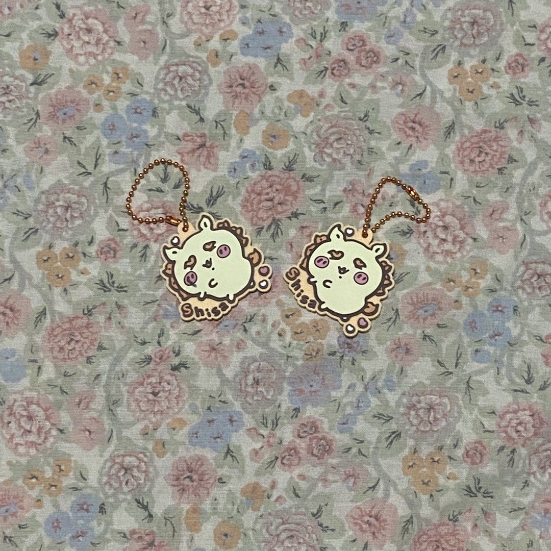 CHIIKAWA authentic shisa keychain (Category: Character Goods) located in Manila. Submitted by uncertainly (Listing ID 1463076697, Image 1). Description: 𖦹 50 ea; take both 80 𖦹 mop: GCash 𖦹 mod: jnt, lalamove 𖦹 PM me for more pics/questions ٩(๑❛ᴗ❛๑)۶.