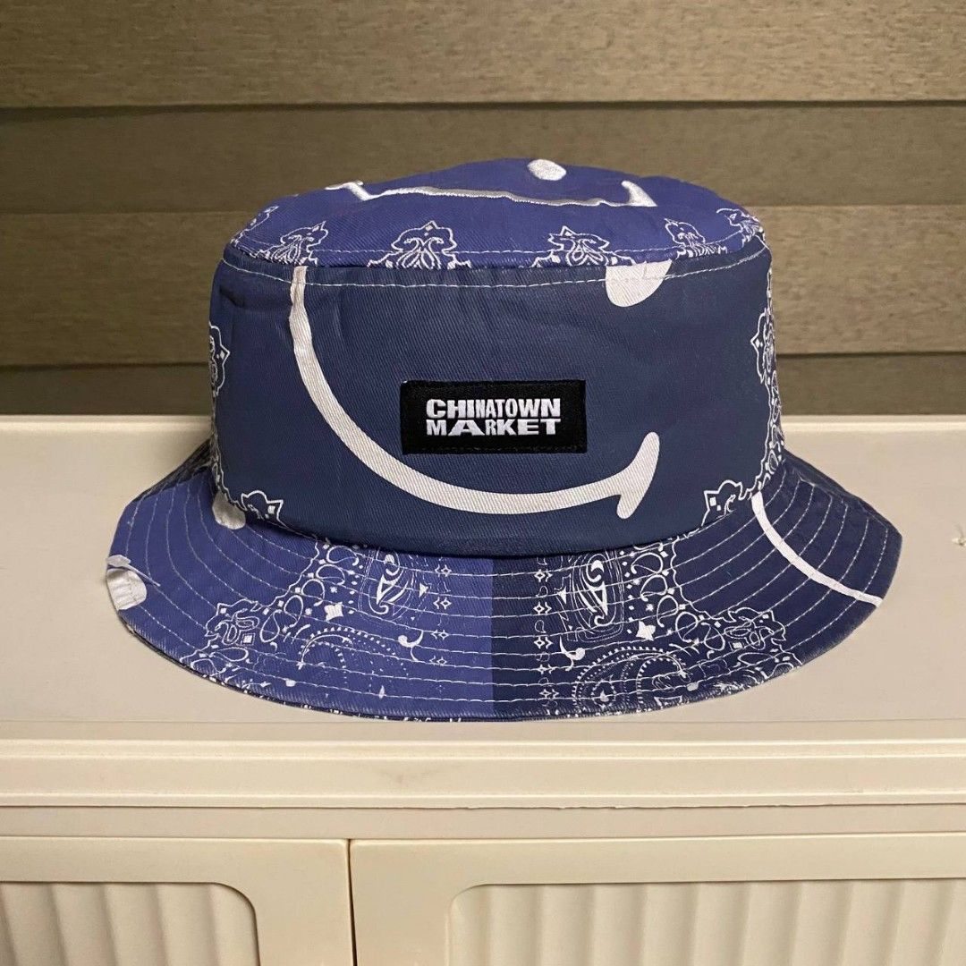 Chinatown market x smiley hat (Category: Caps & Hats) located in Cavite. Submitted by safehawk-c9a684 (Listing ID 1463076911, Image 1). Description: for sale Chinatown market x smiley bandana hat fits all unisex.