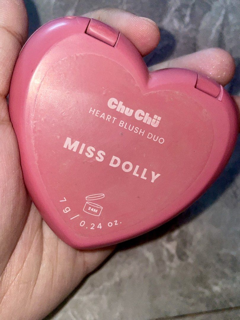 Chuchu Heart Blush Repressed Half Remaining (Category: Makeup) located in Rizal. Submitted by gentle.decluttering (Listing ID 1462950531, Image 3). Description: nirepressed kasi nadurog nung dumating. depotted the other half in different lagayan. might need to repress upon delivery or not..