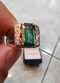 (Category: ) located in . Submitted by icementhol (Listing ID 1462907613, Image 1). Description: .