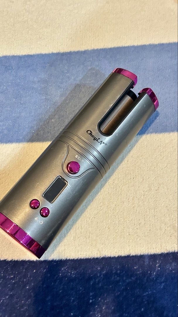 CkeyiN Cordless Automatic Hair Curler USB Rechargeable Grey (Category: Hair) located in Manila. Submitted by ricassi (Listing ID 1462926311, Image 1). Description: ✨ CkeyiN Automatic Hair Curler — Cordless & Rechargeable ✨ Selling my CkeyiN Automatic Hair Curler in Grey. Perfect for effortless, salon-style curls without the hassle of a cord! 🤍 Features: • Cordless & automatic curling function • USB rechargeable • LCD display for temperature & cu