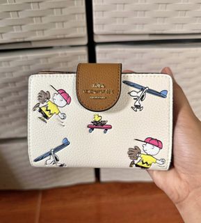(Category: ) located in . Submitted by louiefinds26 (Listing ID 1462898826, Image 1). Description: .