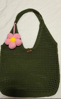(Category: ) located in . Submitted by totetreasures (Listing ID 1463020018, Image 1). Description: .
