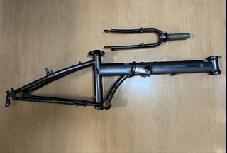（分類：）位於 。 由 kelvin.852 提交（商品編號 1463013597，圖片 1）。簡介： 。