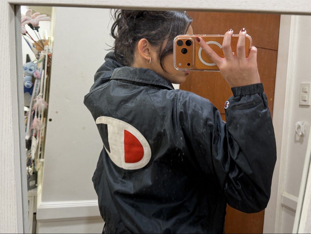 Dark Green Champion Jacket (Category: Coats, Jackets and Outerwear) located in Manila. Submitted by beysclosett (Listing ID 1463023836, Image 3). Description: - only used a few times - comfy - not too thick .